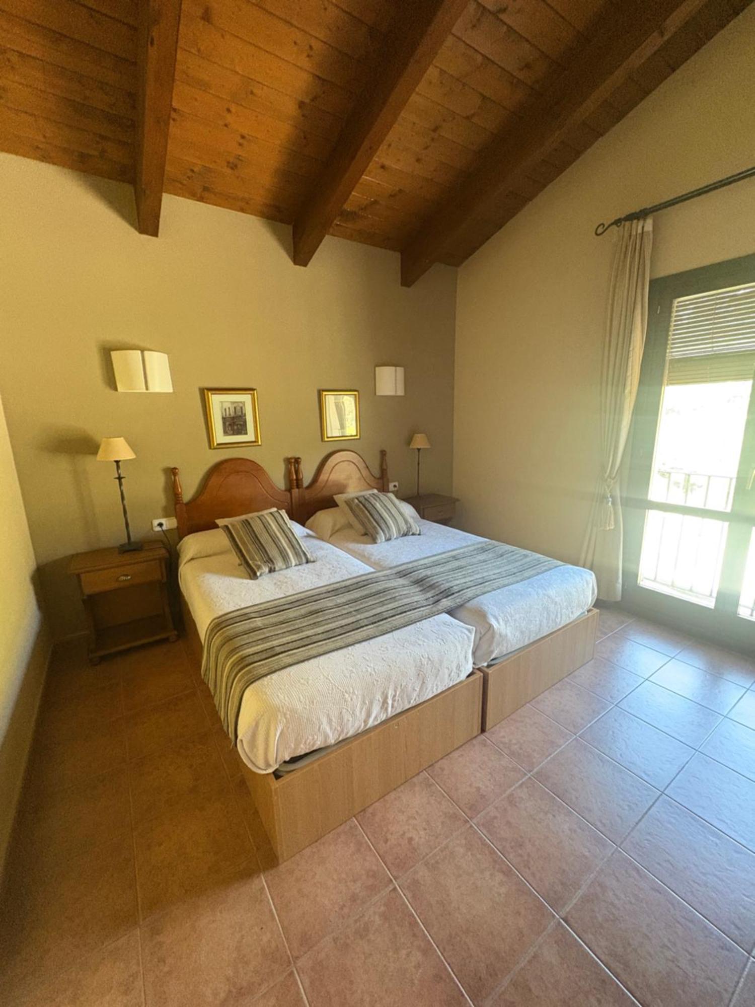 Las Almunias Hotel Guara Inluka חדר תמונה