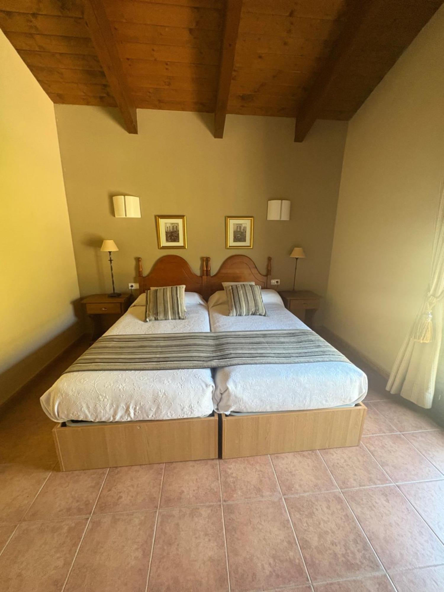 Las Almunias Hotel Guara Inluka חדר תמונה