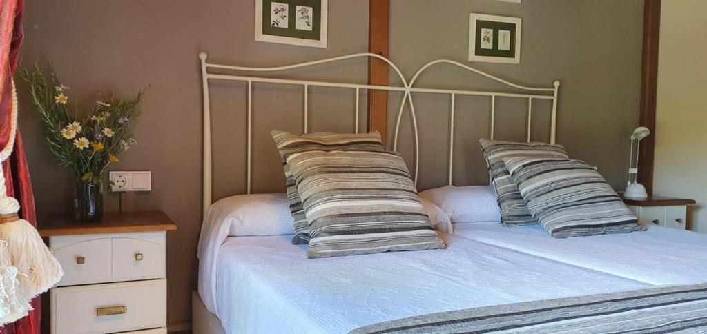 Las Almunias Hotel Guara Inluka חדר תמונה