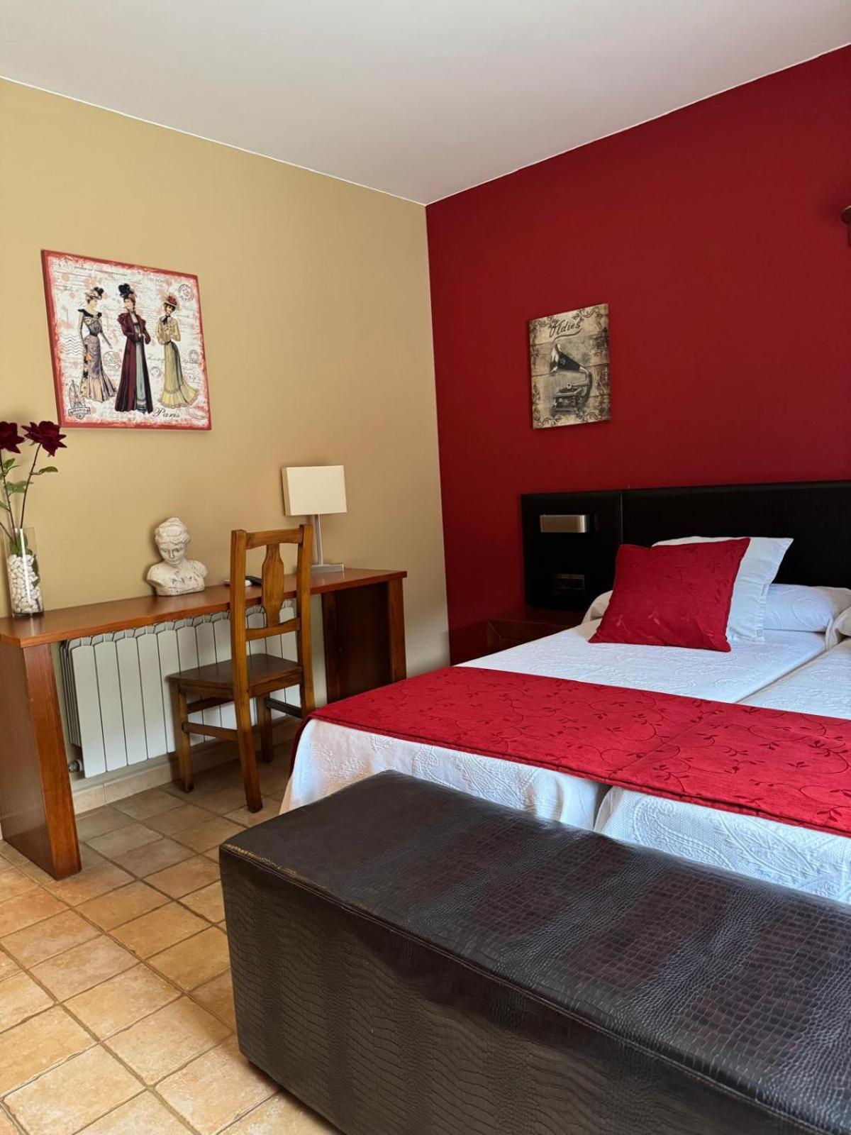 Las Almunias Hotel Guara Inluka חדר תמונה